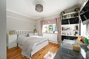 Rhodes Avenue Newbold